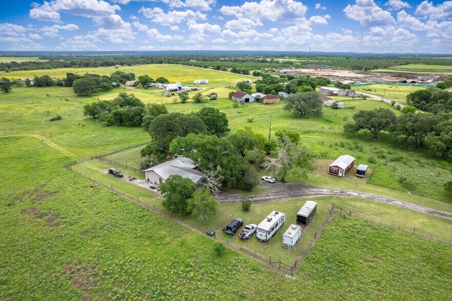 More Photos Of 425 Seawillow Rd, Lockhart Land For Sale