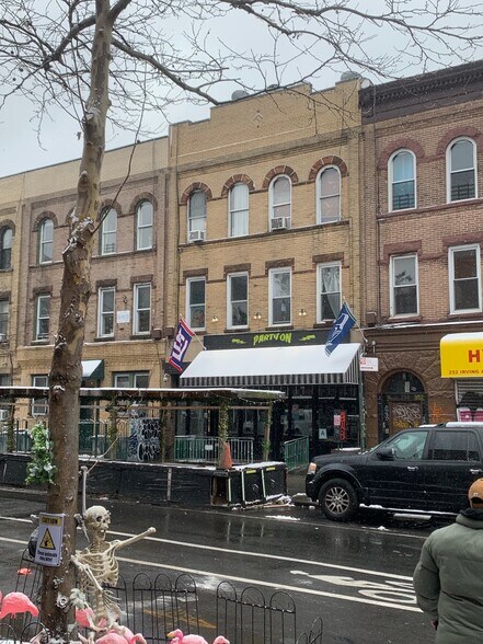 More Photos Of 254 Irving Ave, Brooklyn Apartments For Lease