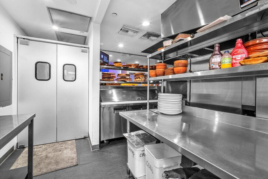 More Photos Of 511 SE 5th Ave, Fort Lauderdale Apartments For Sale