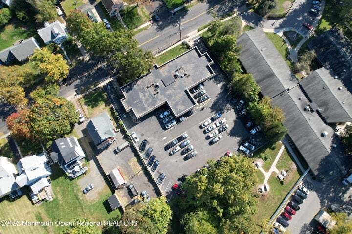 More Photos Of 1314 Park Ave, Plainfield Medical For Sale