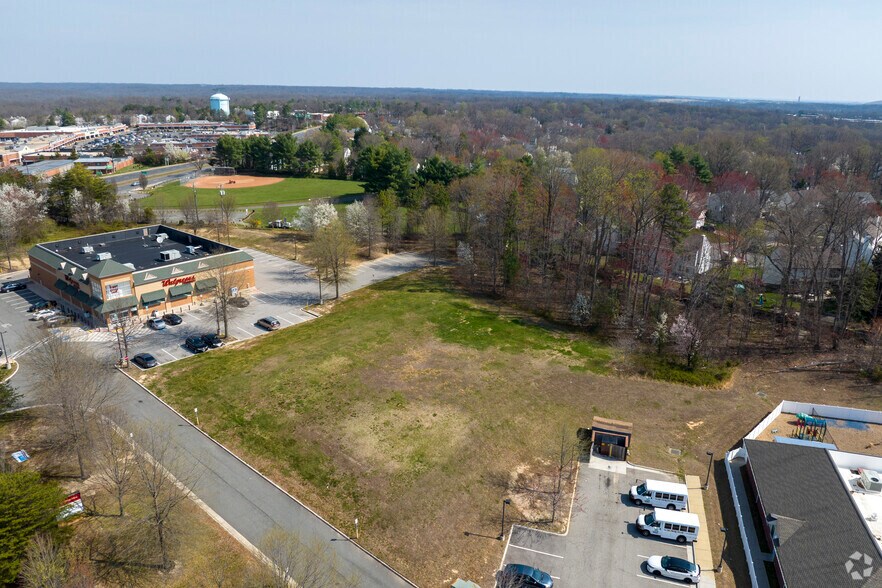 More Photos Of 12611 Smoketown Rd, Woodbridge Land For Sale