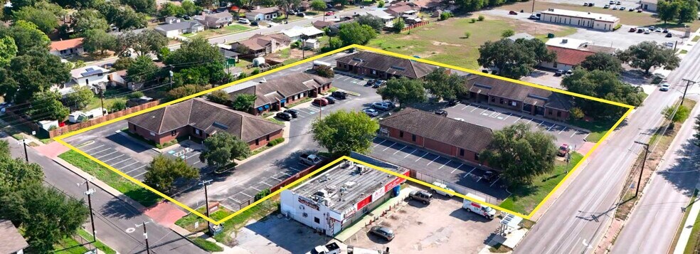 Primary Photo Of 4025-1 E Southcross Blvd, San Antonio Unknown For Lease