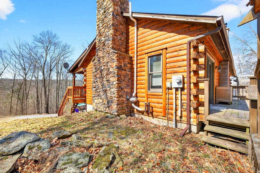 More Photos Of 79 Whitleigh Rd, Equinunk Lodge Meeting Hall For Sale