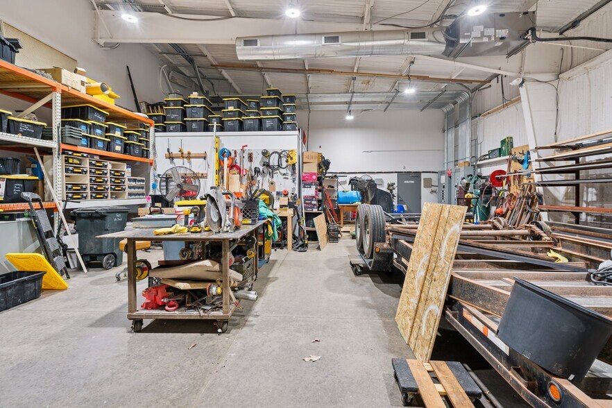 More Photos Of 12217 S Broadway, Edmond Warehouse For Sale