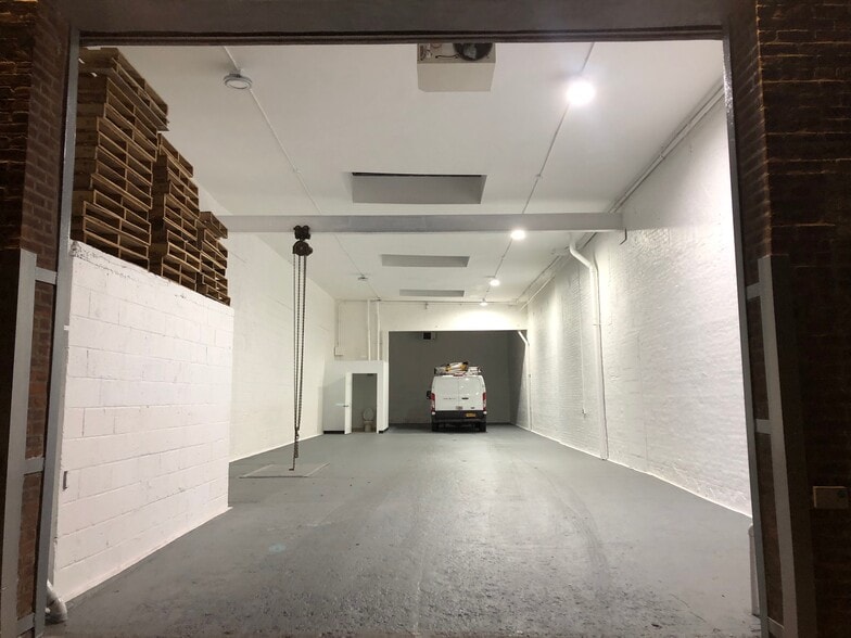 More Photos Of 142 18th St, Brooklyn Industrial For Lease
