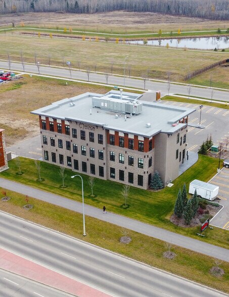 More Photos Of 10508 67 Av, Grande Prairie Office For Lease