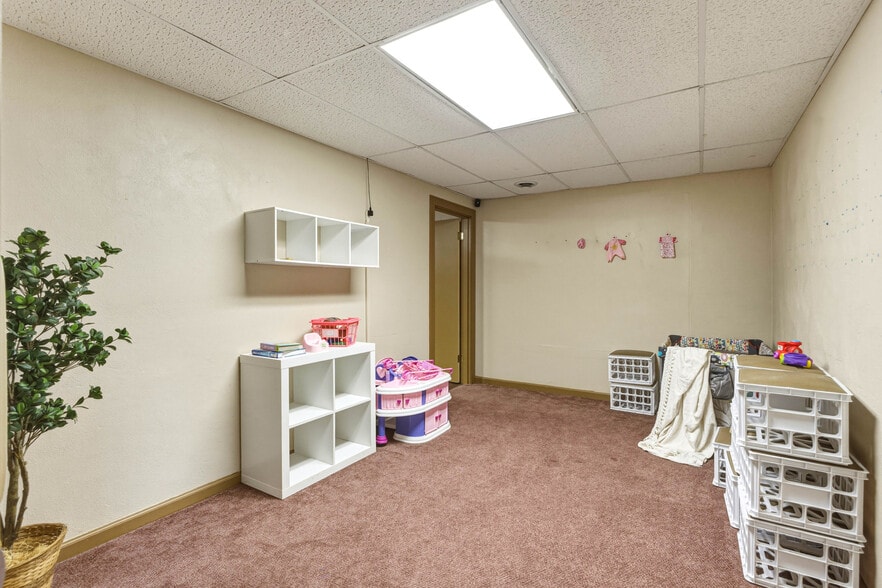 More Photos Of 13908 Dixie Hwy, Louisville Religious Facility For Sale