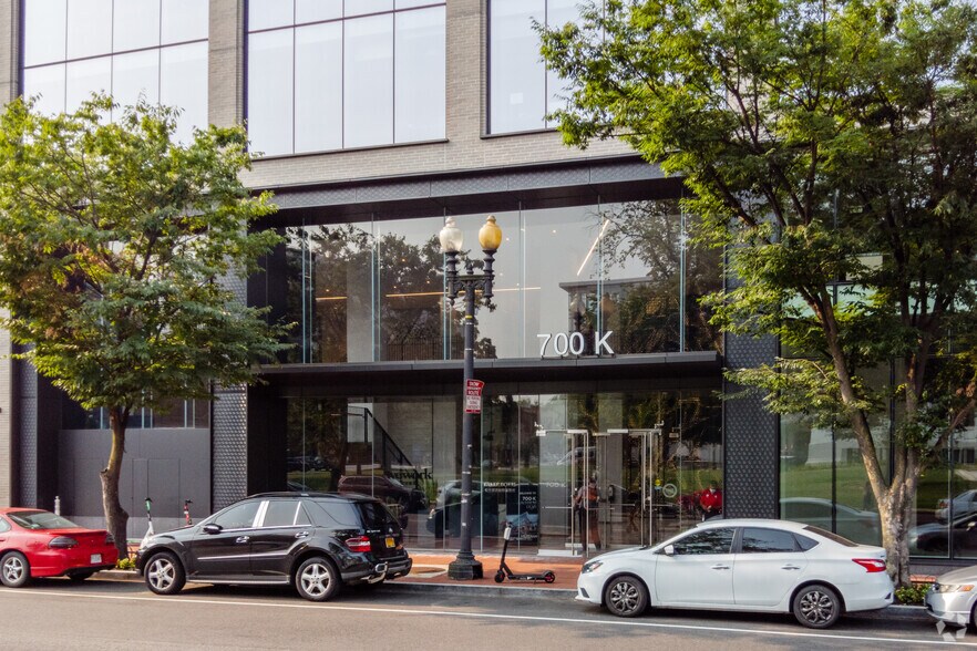 More Photos Of 700 K St NW, Washington Office For Lease
