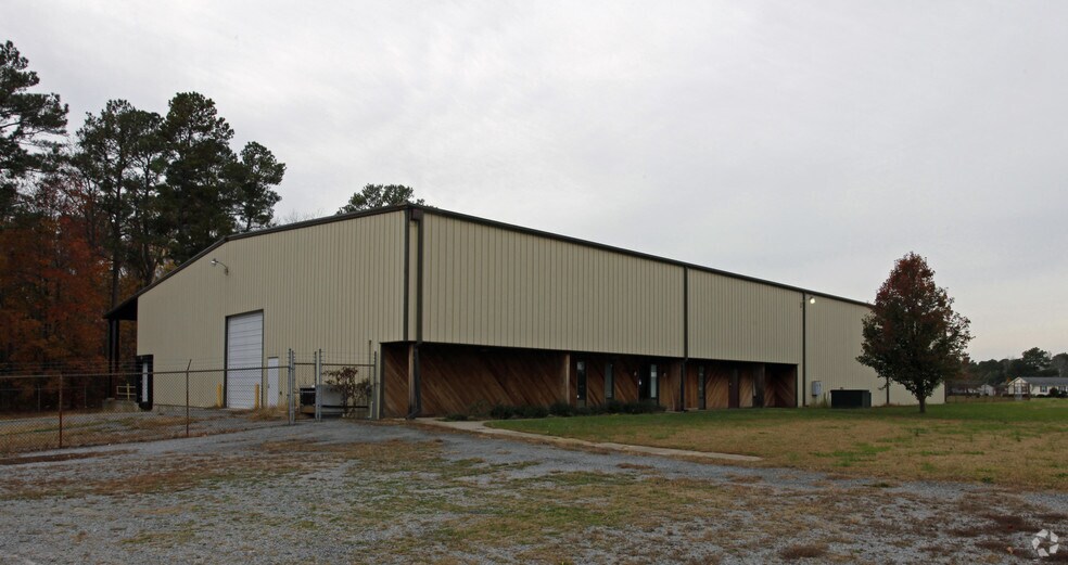 More Photos Of 15352 Merry Cat Ln, Belle Haven Distribution For Sale