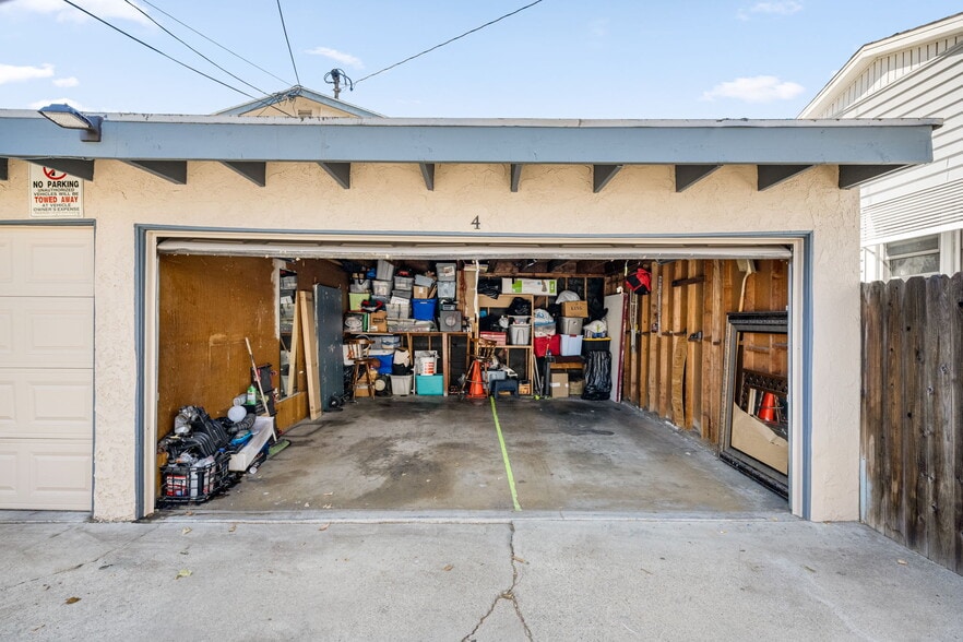 More Photos Of 1070 Freeman Ave, Long Beach Apartments For Sale