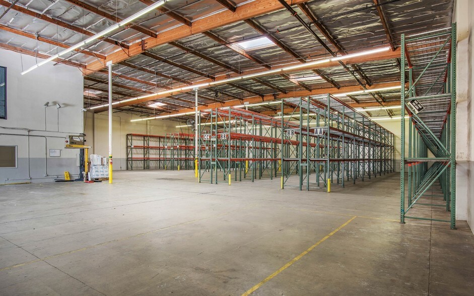 More Photos Of 2520 Mira Mar Ave, Long Beach Warehouse For Lease