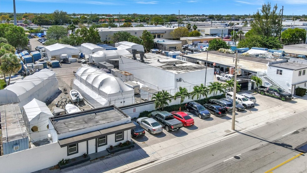 More Photos Of , Fort Lauderdale Unknown For Sale