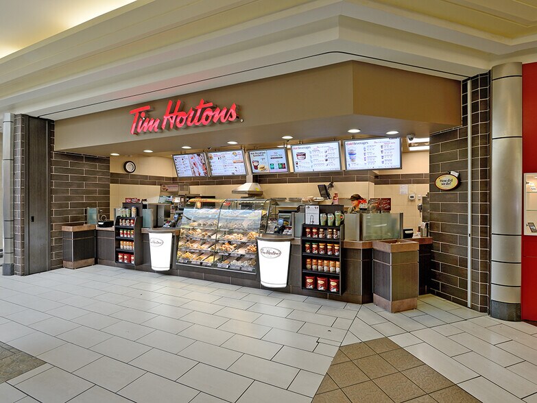 More Photos Of 6359 50 Av, Red Deer General Retail For Lease