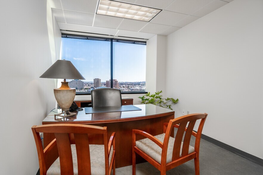 More Photos Of 8400 E Prentice Ave, Greenwood Village Office For Lease