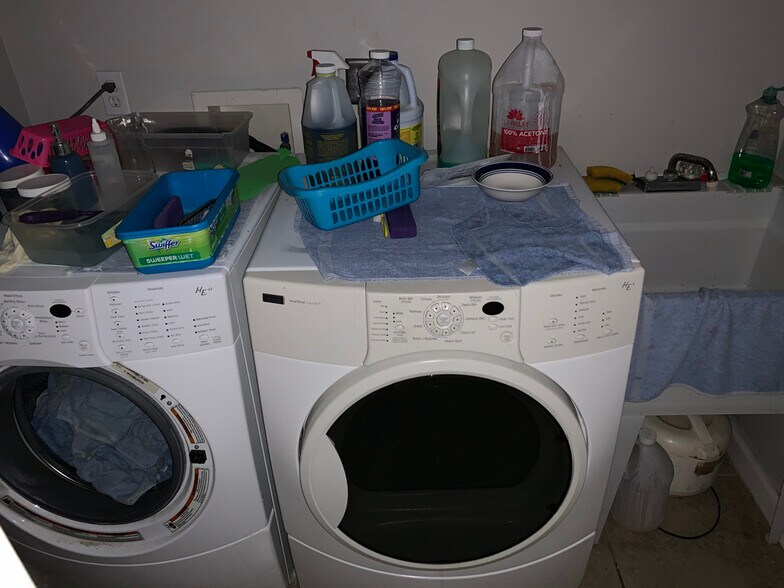 More Photos Of 2575 Eldridge Pky, Sugar Land Convenience Store For Lease