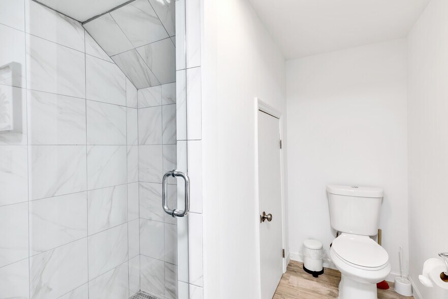 More Photos Of 506 S M St, Lake Worth Beach Apartments For Sale