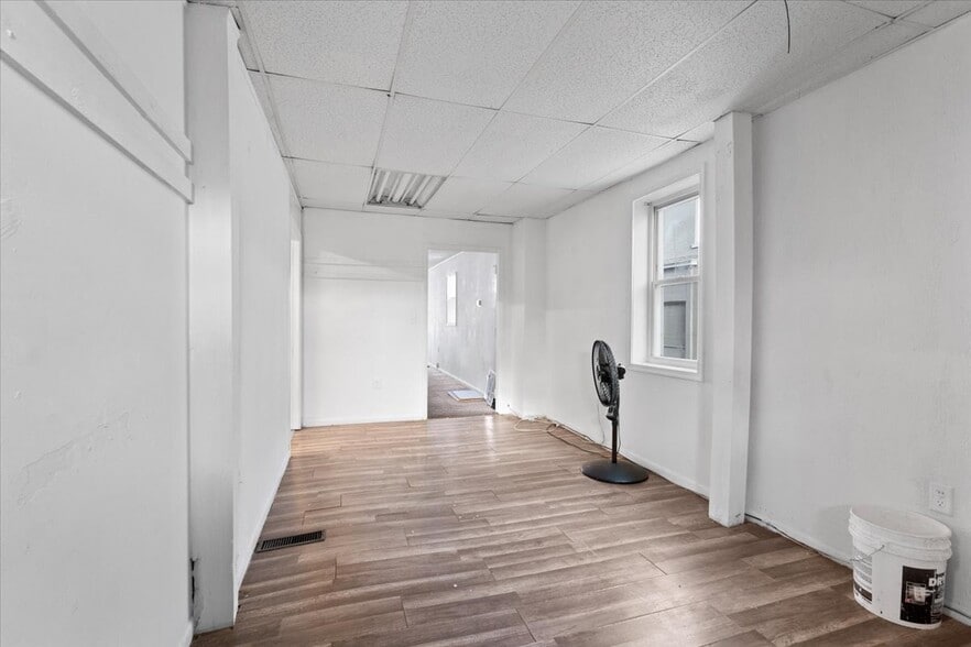 More Photos Of 240 N Main Ave, Scranton Storefront Retail Residential For Sale