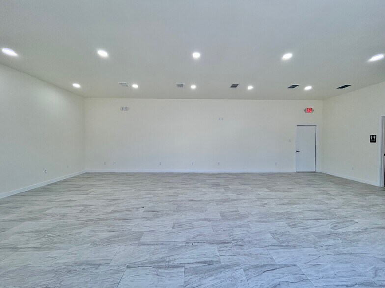 More Photos Of 1113 San Bernardo Ave, Laredo Office For Lease