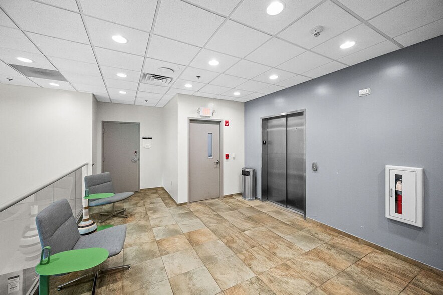 More Photos Of 800 Bunn Dr, Princeton Medical For Lease