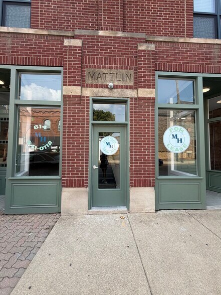 More Photos Of 105 Parsons Ave, Columbus Storefront Retail Office For Lease