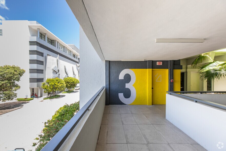 More Photos Of 250 Catalonia Ave, Coral Gables Office For Lease
