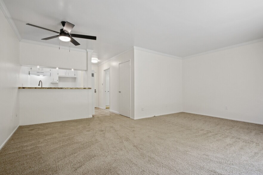 More Photos Of 3320 Redondo Beach Blvd, Torrance Apartments For Sale