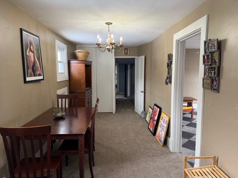 More Photos Of 138 W Main St, Ligonier Township Storefront Retail Residential For Sale