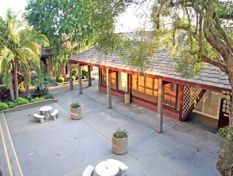 More Photos Of 750 Terrado Plz, Covina Office For Lease
