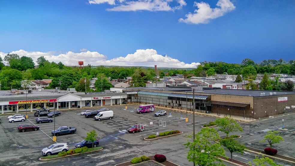 More Photos Of 45 S Route 9W, West Haverstraw Unknown For Lease