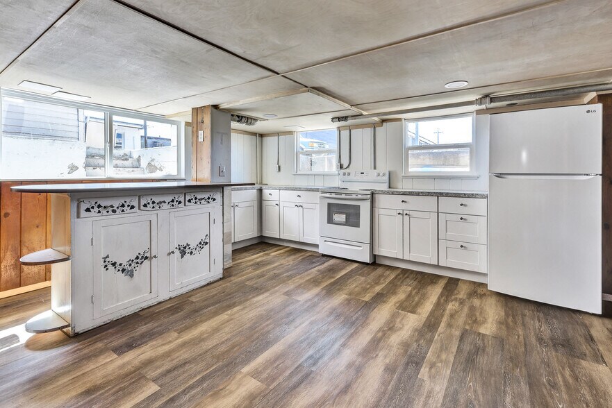 More Photos Of 405 N 2nd E, Mountain Home Apartments For Sale