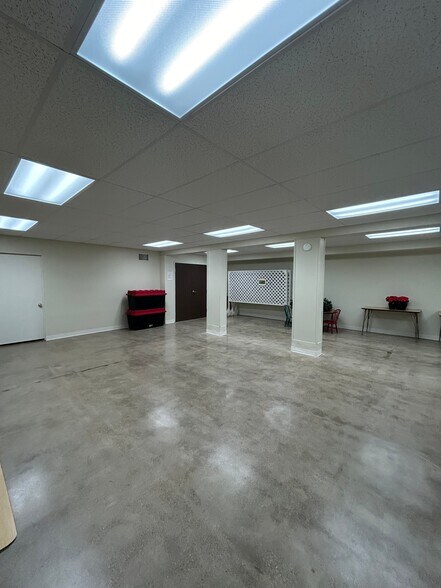 More Photos Of 201 E Bennett Ave, Glendora Religious Facility For Lease