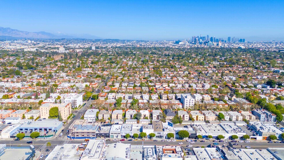 More Photos Of 122-124 S La Brea ave, Los Angeles Storefront Retail Office For Lease