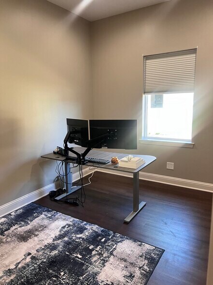 More Photos Of 4645 Wyndham Ln, Frisco Office For Lease