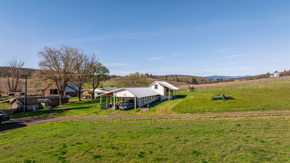 More Photos Of 81338 Rail Hollow Rd, Dufur Land For Sale