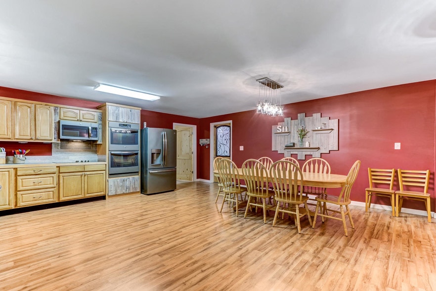 More Photos Of 227-229 S Scales St, Reidsville Storefront Retail Residential For Sale