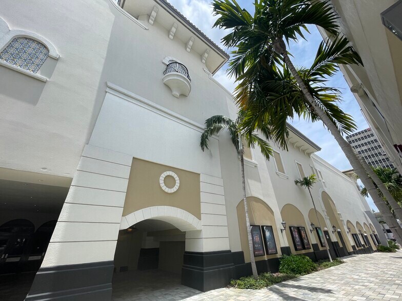 More Photos Of 153 2nd Ave N, Saint Petersburg Unknown For Lease