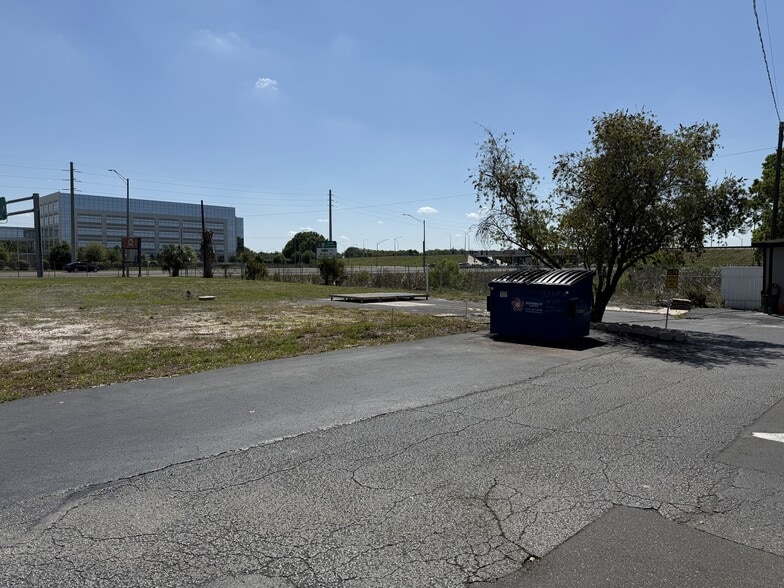 More Photos Of 1511 S US Highway 301, Tampa Office For Sale