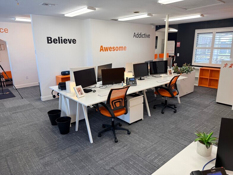 More Photos Of 310 Doris Dr, Lakeland Office For Lease