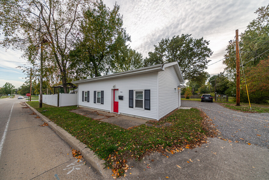 Primary Photo Of 541 S 27th St, Mount Vernon Medical For Sale