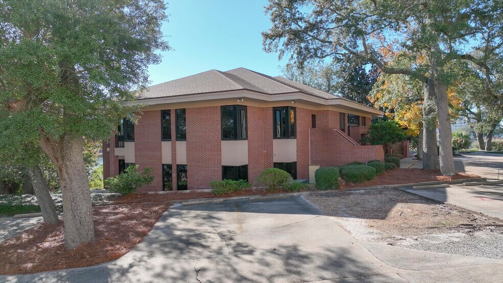 Primary Photo Of 220 Mckenzie Ave, Panama City Office For Sale