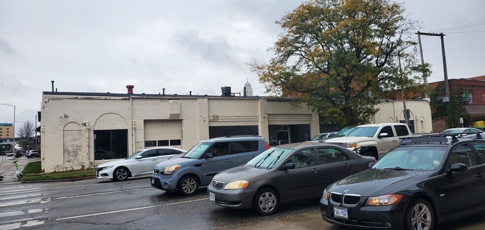 More Photos Of 310 S 10th St, Lincoln Storefront For Lease