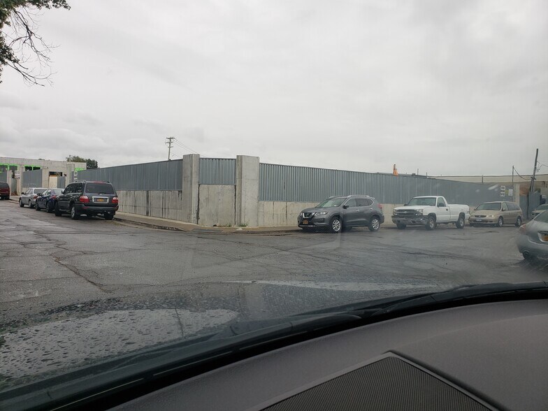 More Photos Of 48 Sewell St, Hempstead Land For Sale