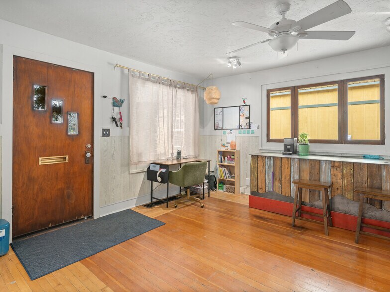 More Photos Of 237 S 7400 E, Huntsville Freestanding For Sale