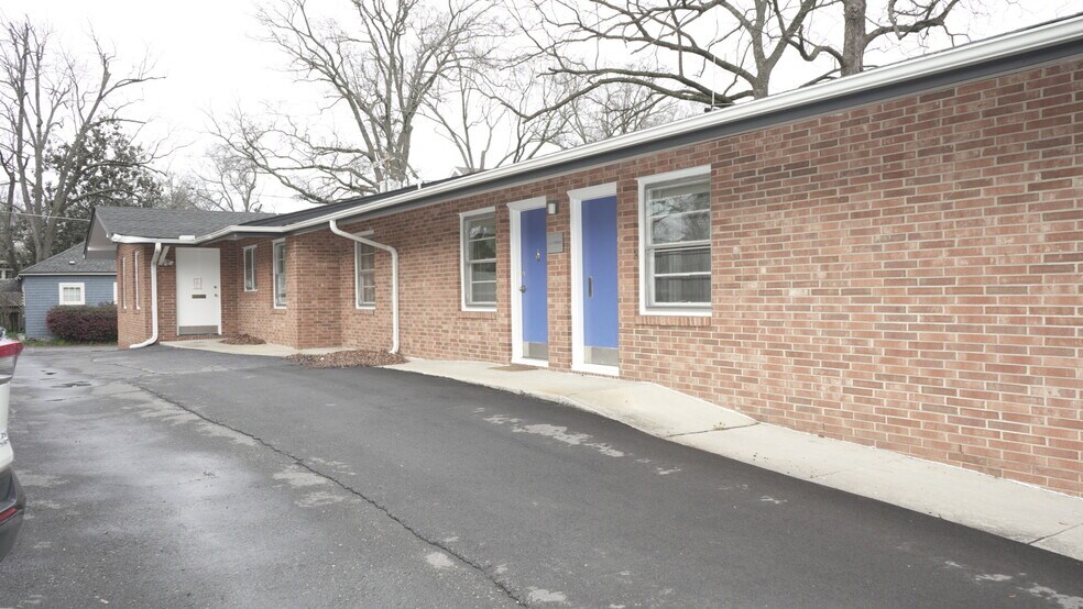 More Photos Of 1006 Lamond Ave, Durham Office For Lease