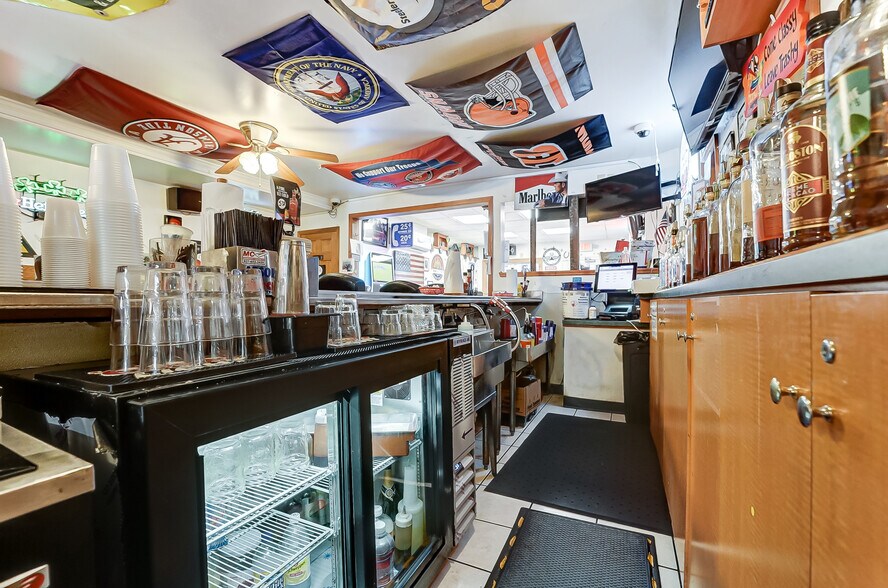 More Photos Of 13 W Main St, Spring Valley Restaurant For Sale