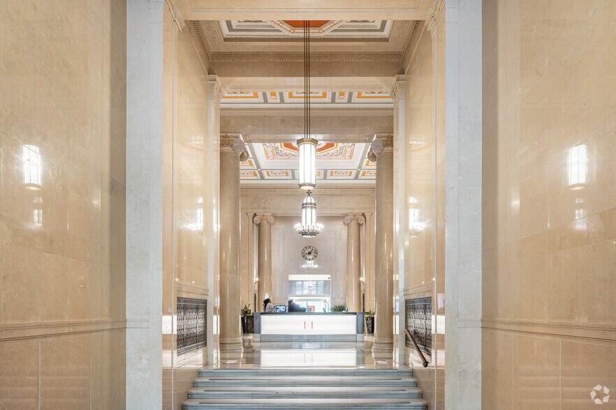 More Photos Of 510-530 Walnut St, Philadelphia Office For Lease