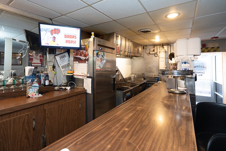 More Photos Of 596 Busha Hwy, Marysville Bar For Sale