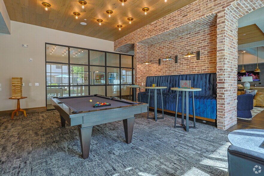 More Photos Of 4910 E 7th St, Austin Coworking Space