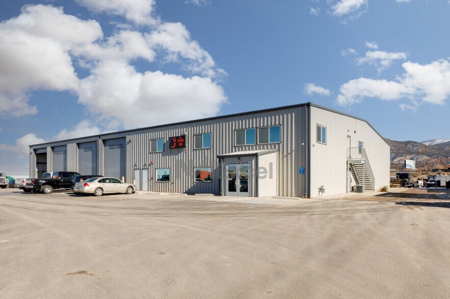 More Photos Of 1128 N Bulldog Rd, Cedar City Warehouse For Lease