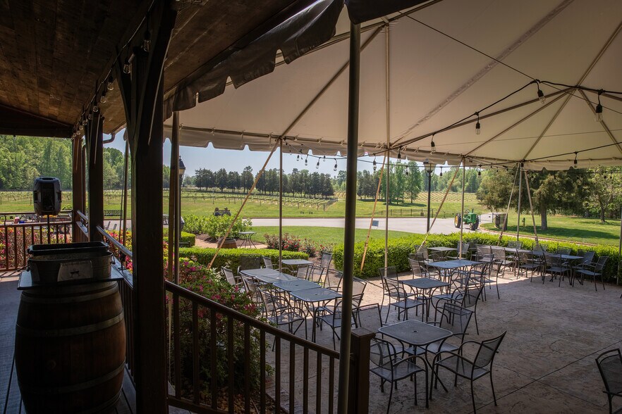 More Photos Of 8400 Old Church Rd, New Kent Winery Vineyard For Sale